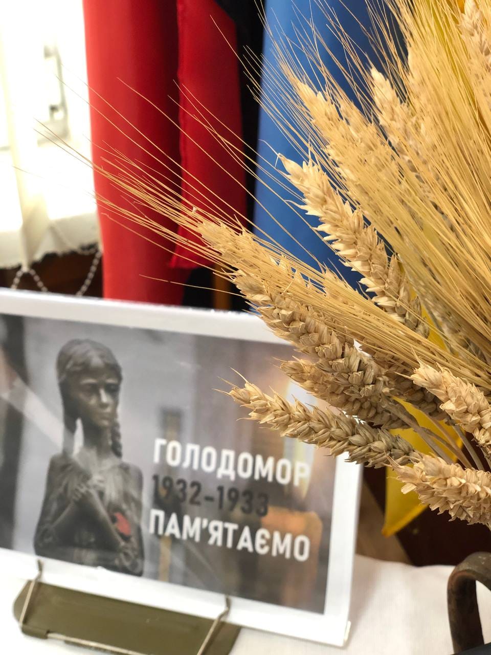 Виховні години до Дня пам'яті жертв Голодомору 1 10 0cd03cd3