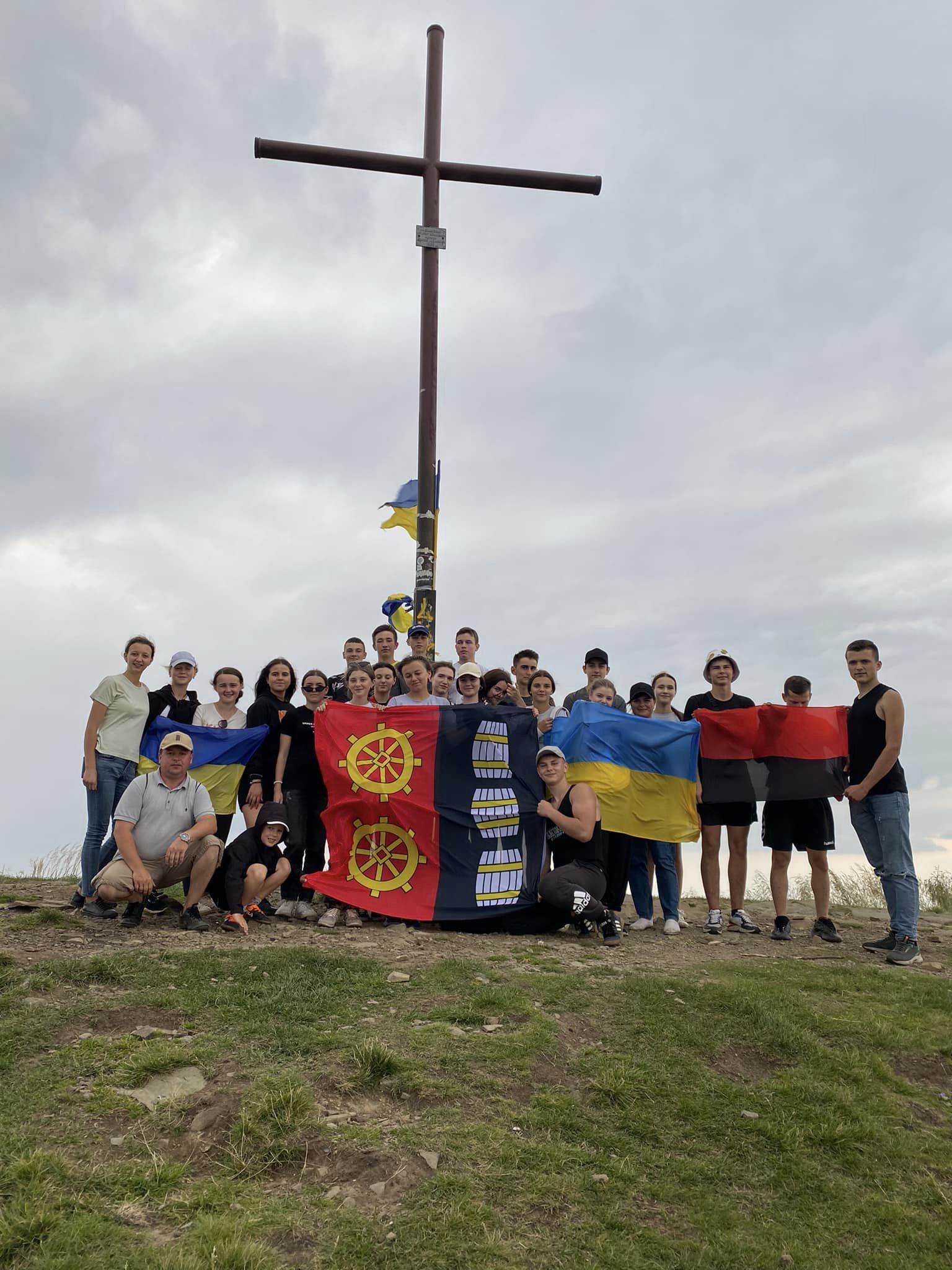Краще гір можуть бути тільки гори, На яких ще не бував... Реалізація проєкту "Туризм на вакаціях" 1 1111