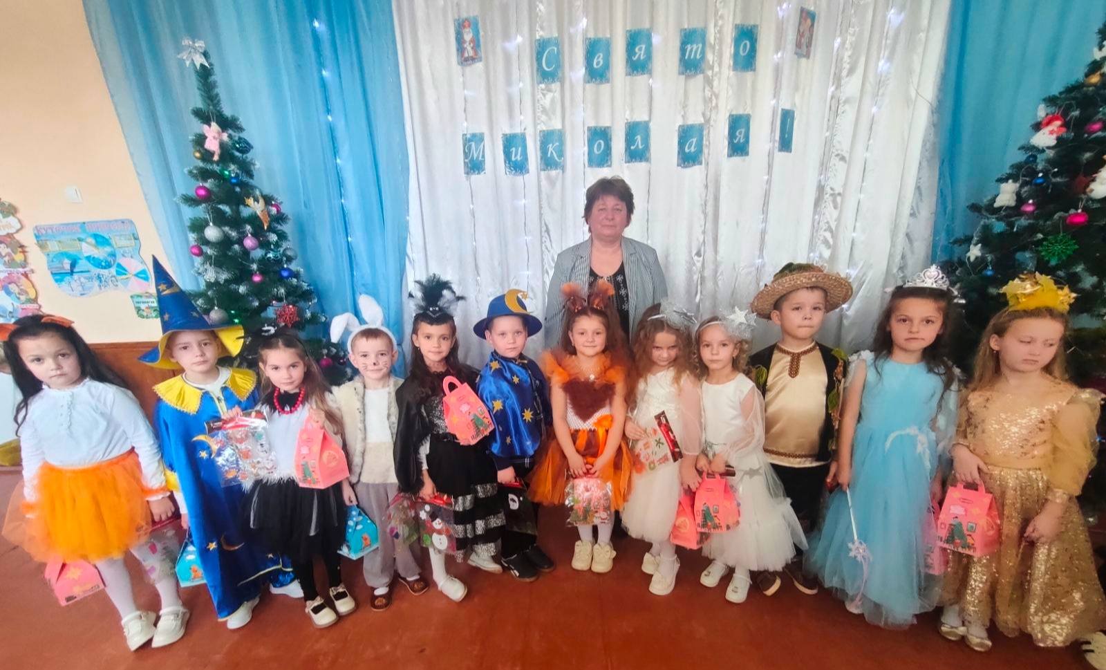 Маленькі серця, великі радощі: день зі Святим Миколаєм! 1 594966385 2088123261963148 1701995079321523600 n